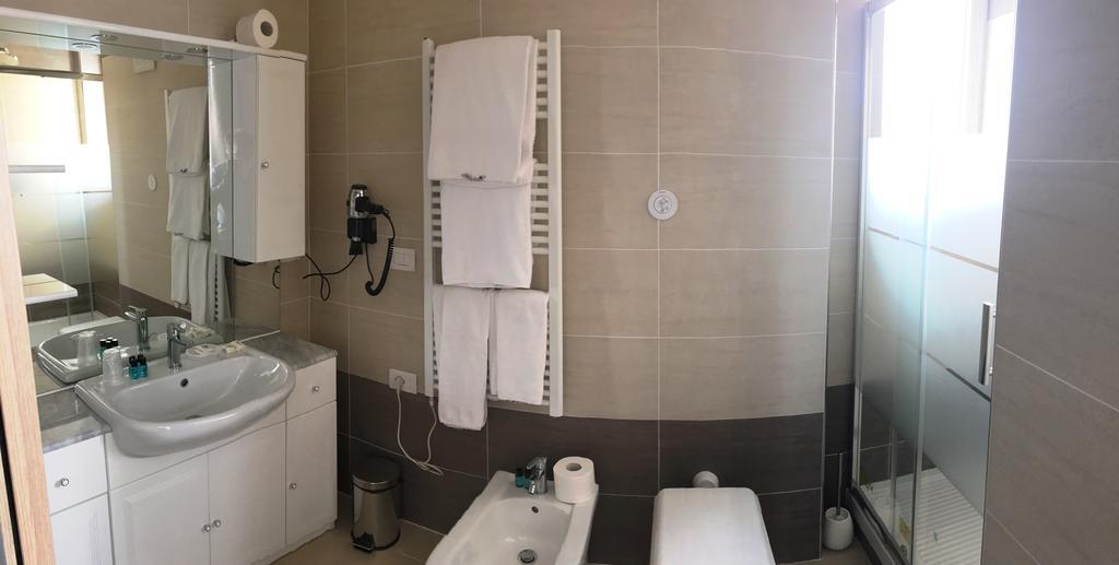 Residenza S.Event B&B Buccinasco Bagian luar foto